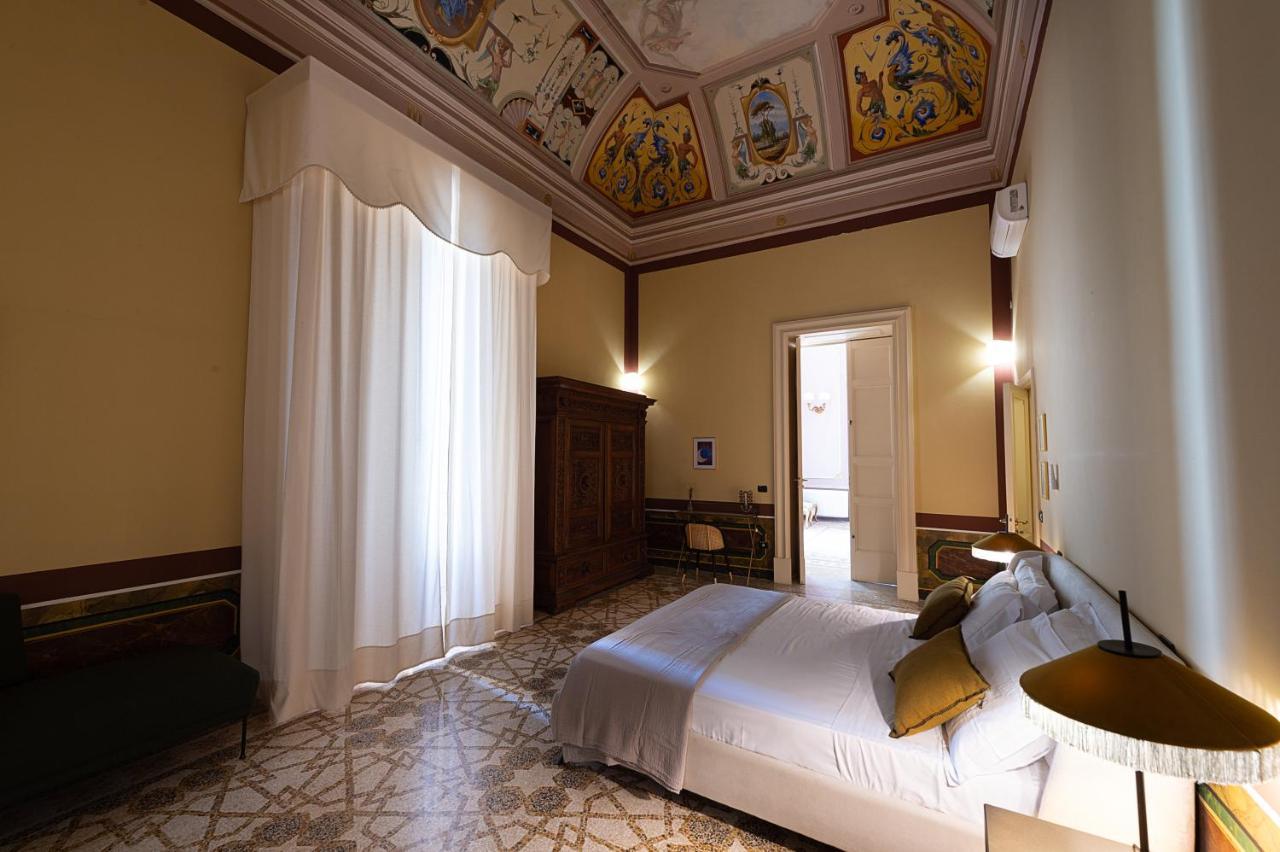 Palazzo Francesco Grassi Bed and Breakfast Aradeo Eksteriør billede