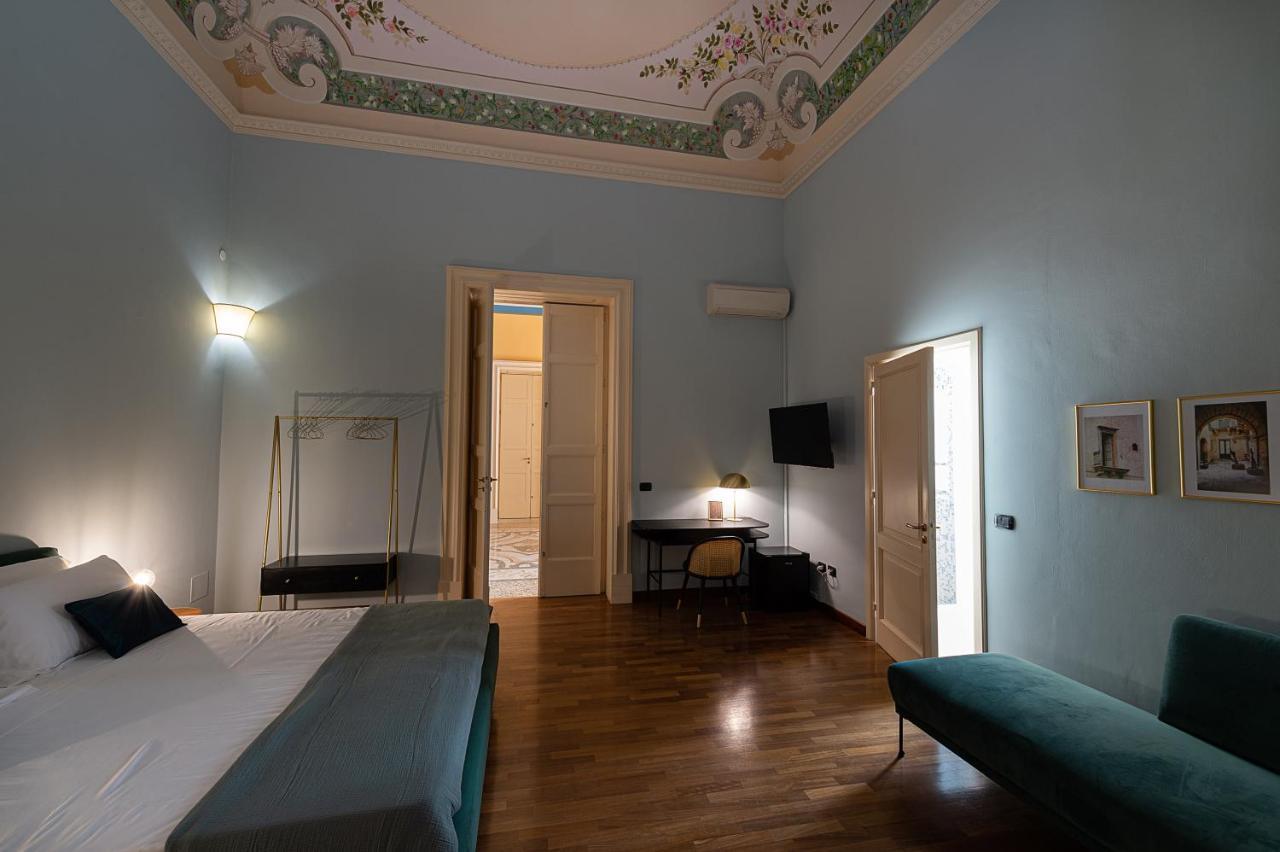 Palazzo Francesco Grassi Bed and Breakfast Aradeo Eksteriør billede