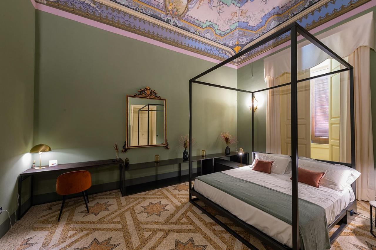 Palazzo Francesco Grassi Bed and Breakfast Aradeo Eksteriør billede