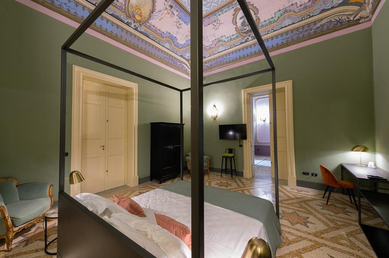 Palazzo Francesco Grassi Bed and Breakfast Aradeo Eksteriør billede