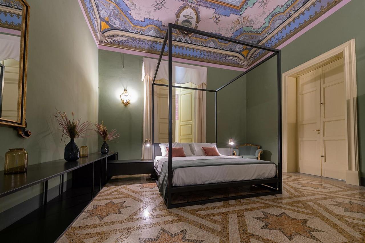 Palazzo Francesco Grassi Bed and Breakfast Aradeo Eksteriør billede
