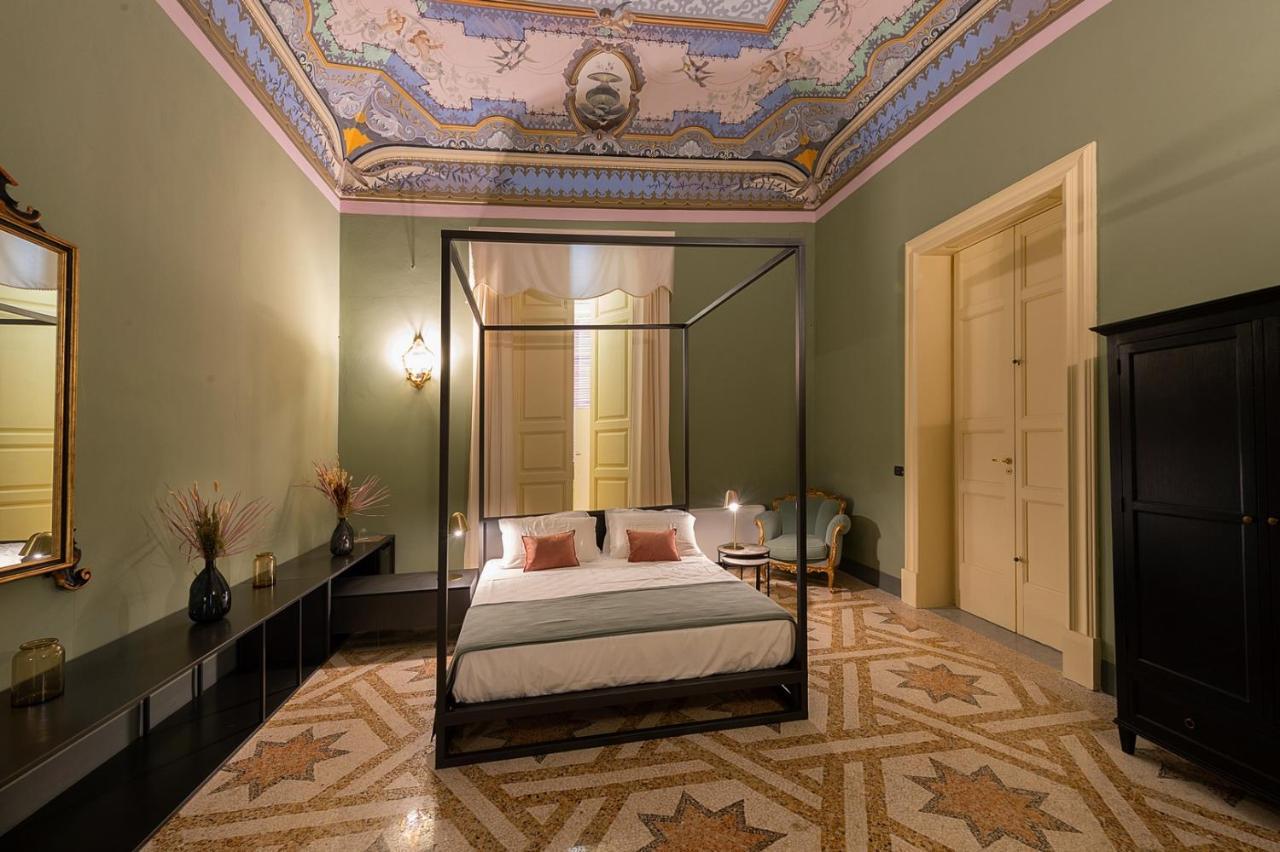 Palazzo Francesco Grassi Bed and Breakfast Aradeo Eksteriør billede